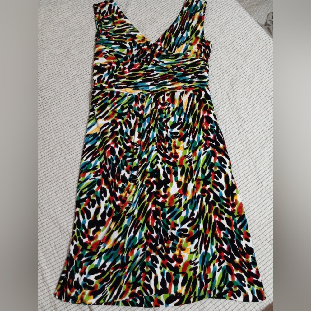 Chaus Strapless Dress with Bold Multicolor Design